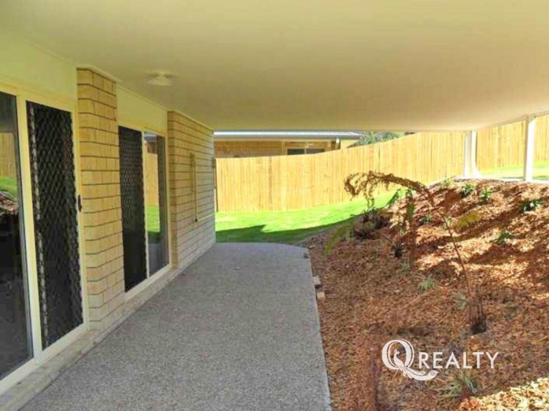 33 Conway Street, Riverview QLD 4303