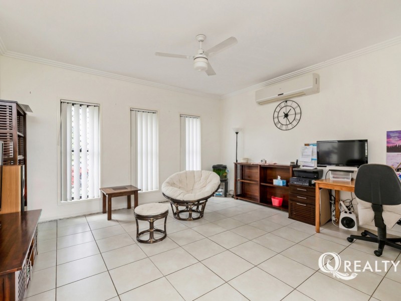 8 Jared Court, Yamanto QLD 4305