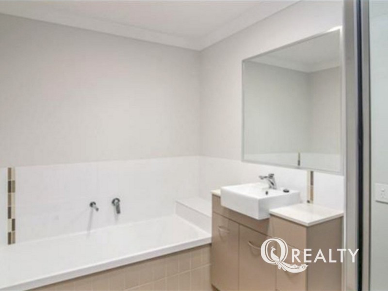 1/76 Boundary Street, Beenleigh QLD 4207