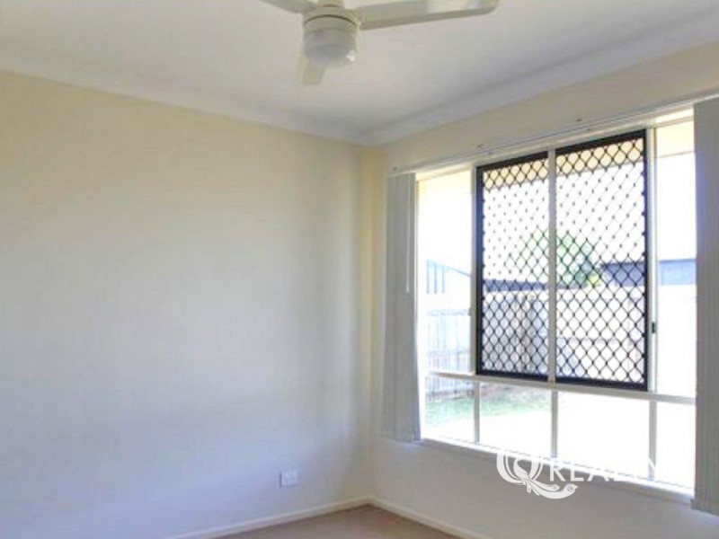 12 Iris Court, Yamanto QLD 4305