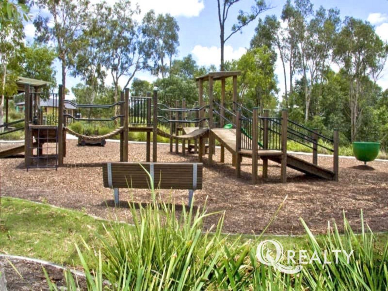 19 Acacia Street, Heathwood QLD 4110