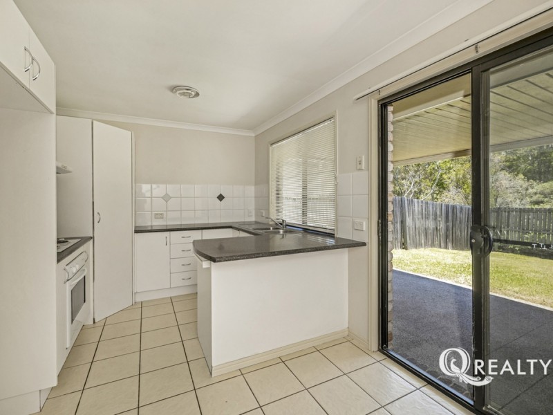 40 Allenby Drive, Meadowbrook QLD 4131