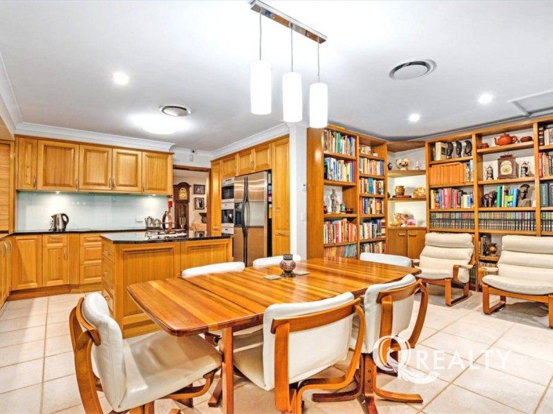 702 Musgrave Road, Robertson QLD 4109