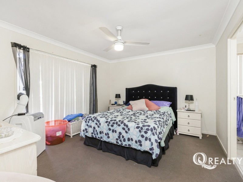 8 Popondetta Close, Darra QLD 4076