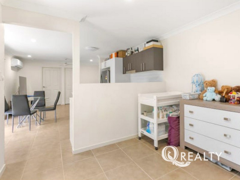 2/51 Br Ted Magee Drive, Collingwood Park QLD 4301