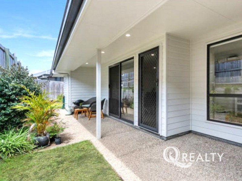 2/51 Br Ted Magee Drive, Collingwood Park QLD 4301