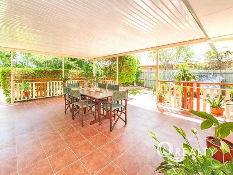 42 Denison Street, Meadowbrook QLD 4131