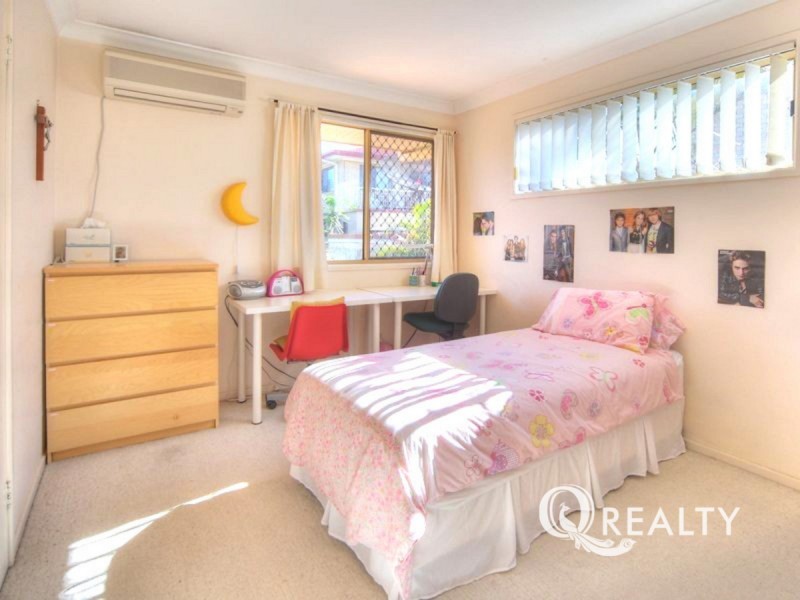 .5 Elberta Street, Macgregor QLD 4109