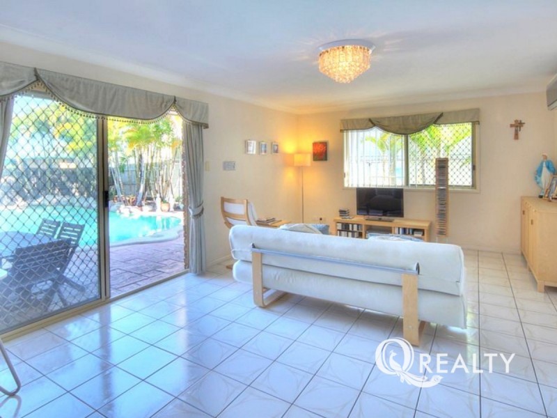 .5 Elberta Street, Macgregor QLD 4109