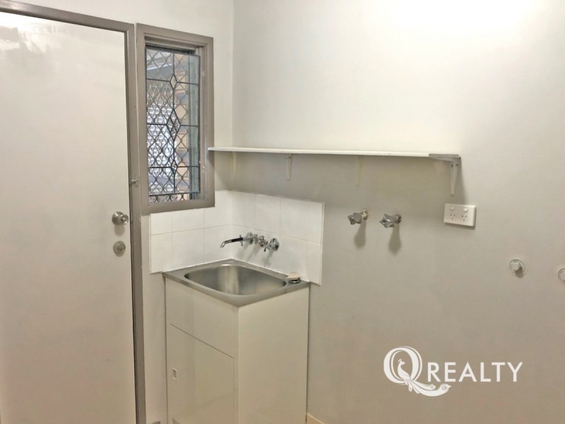 71 High Street, Bundamba QLD 4304