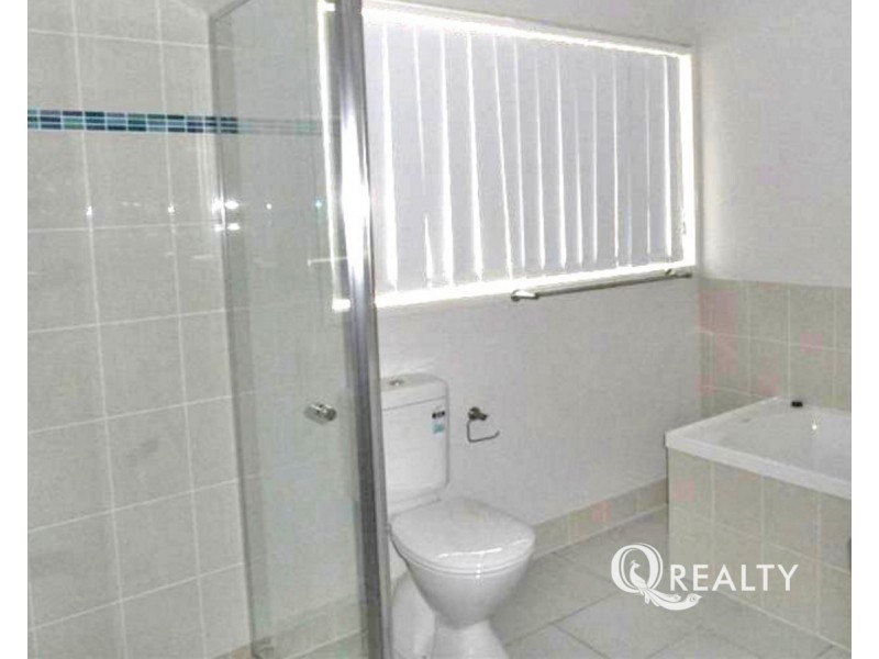 33 Conway Street, Riverview QLD 4303