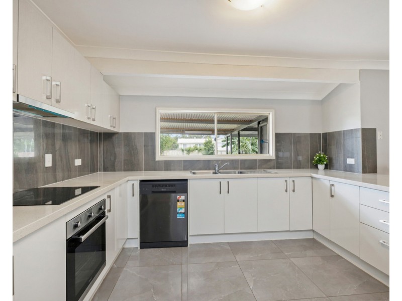 4. Contact Agent, Boronia Heights QLD 4124