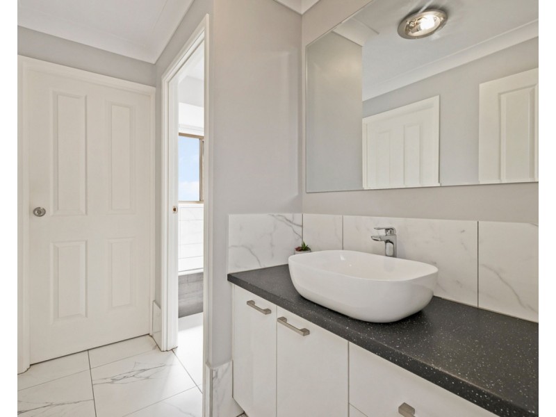 4. Contact Agent, Boronia Heights QLD 4124