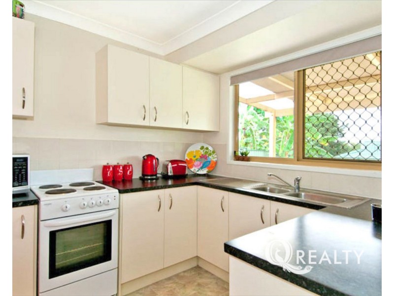 121 Haig Road, Loganlea QLD 4131