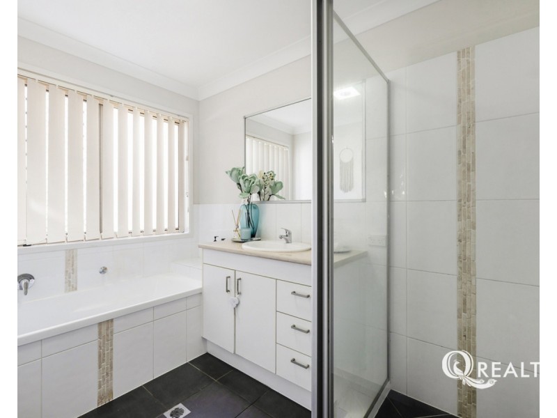 50 Armisfield Street, Doolandella QLD 4077