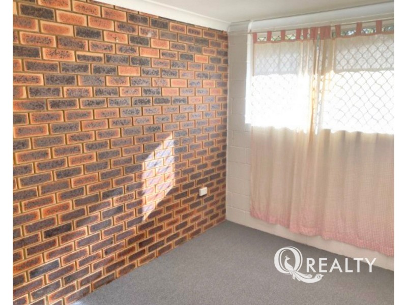 2/42 Defiance Road, Logan Central QLD 4114