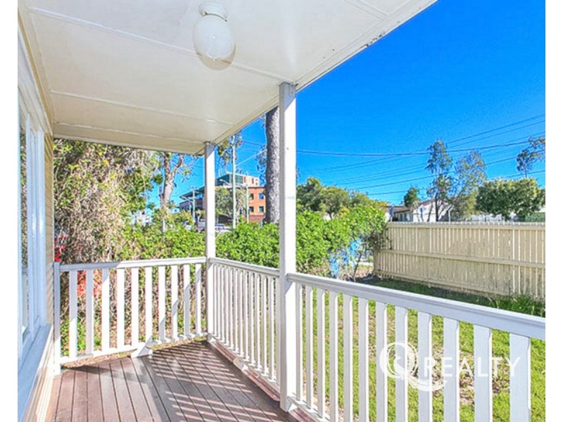 35 Ewing Road, Logan Central QLD 4114