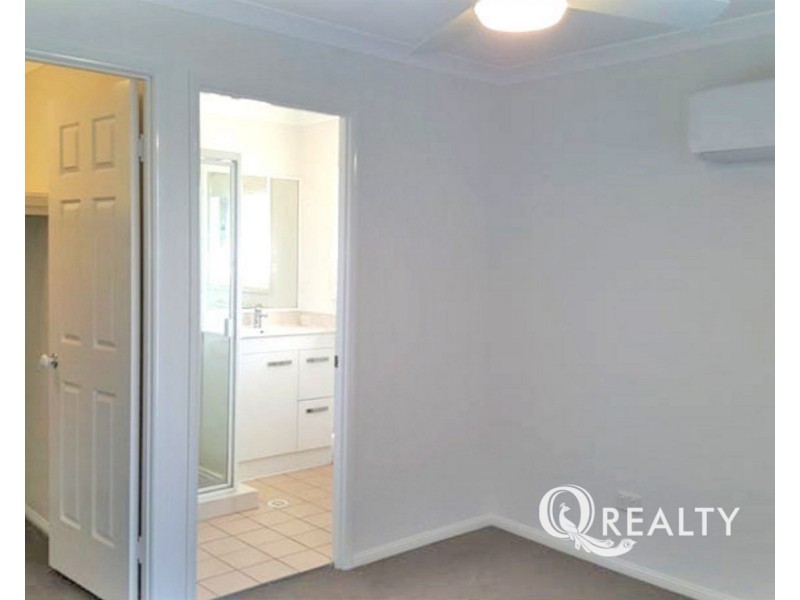 19 Khoo Place, Calamvale QLD 4116