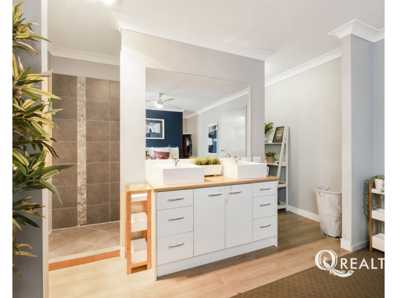 7 Eustelle Drive, Loganlea QLD 4131