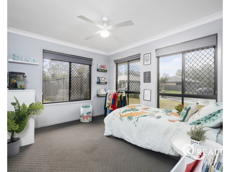 7 Eustelle Drive, Loganlea QLD 4131