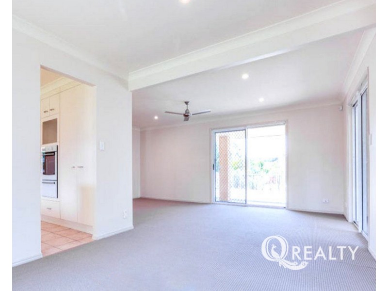 .17 Weranga Place, Parkinson QLD 4115