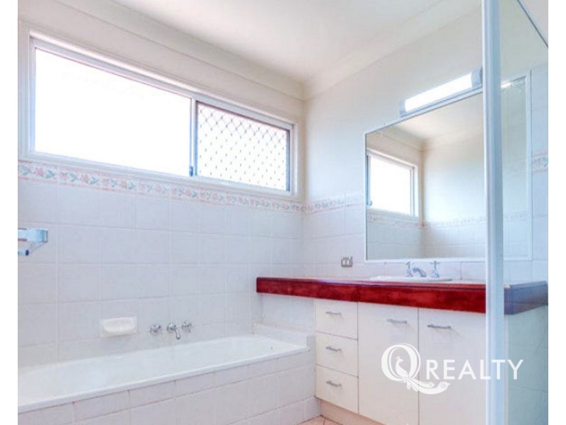 .17 Weranga Place, Parkinson QLD 4115