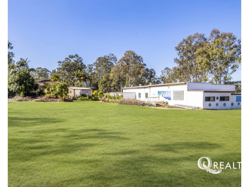 35 Leonard Street, Yamanto QLD 4305