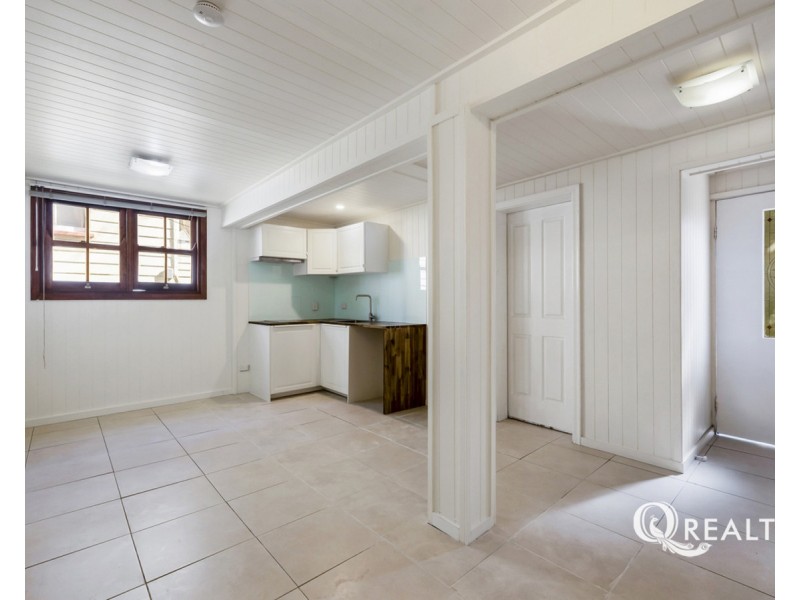 28B Taylor Street, Woolloongabba QLD 4102