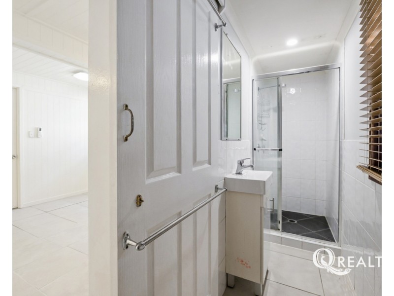 28B Taylor Street, Woolloongabba QLD 4102