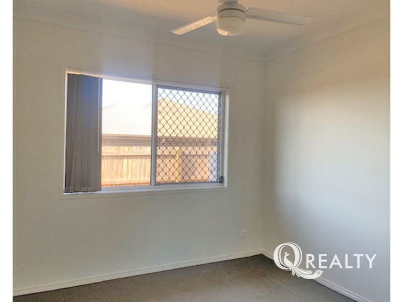 1/54 Stringybark Street, Regents Park QLD 4118
