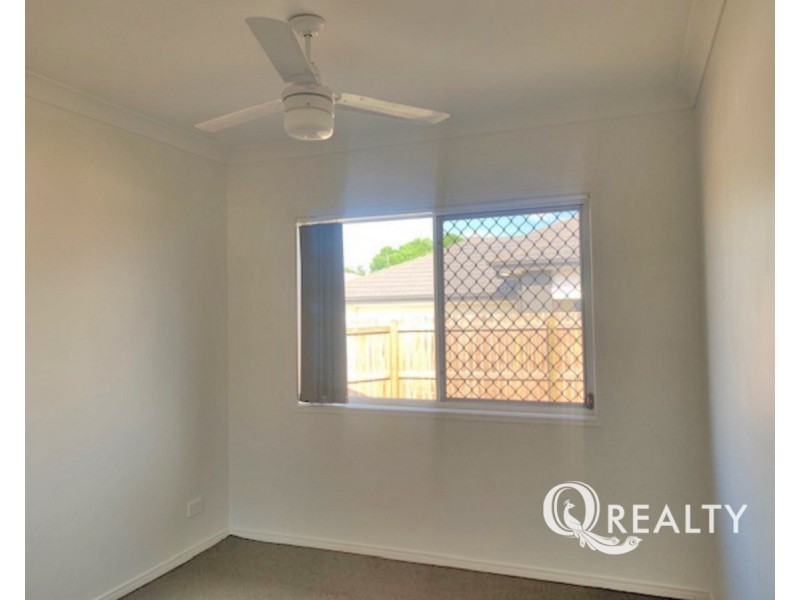 1/54 Stringybark Street, Regents Park QLD 4118