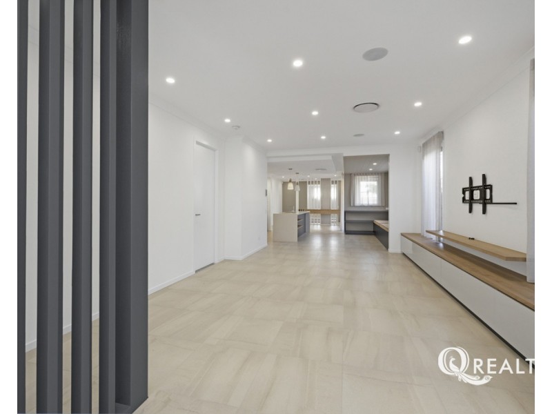 5 Coral Street, Pimpama QLD 4209