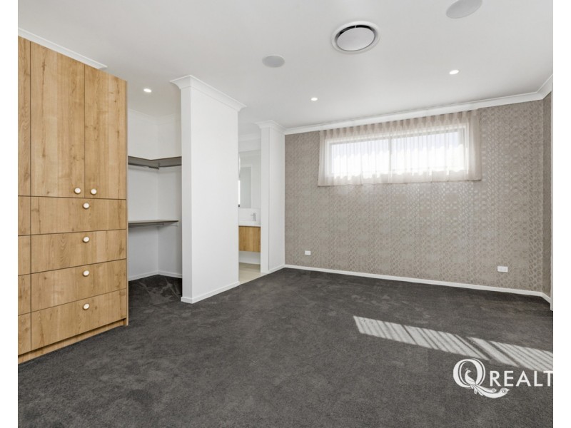 5 Coral Street, Pimpama QLD 4209