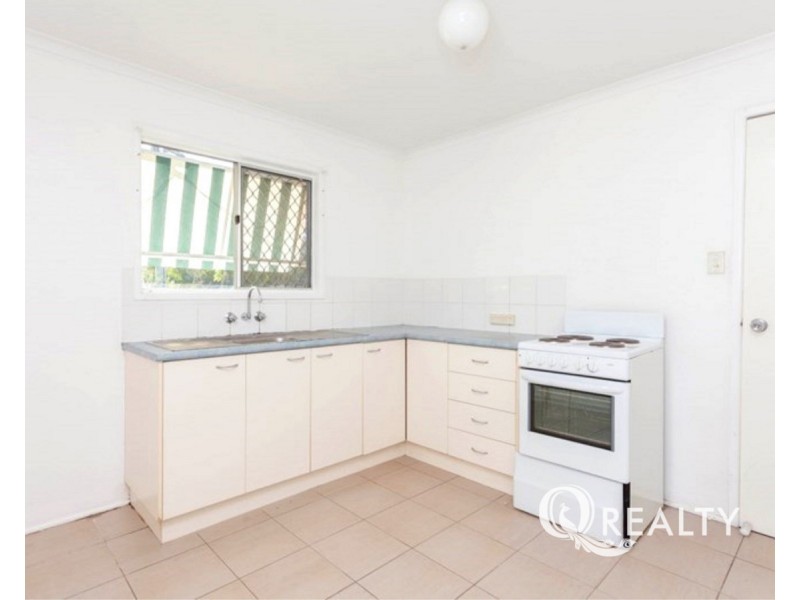 5 Franke Court, Kingston QLD 4114