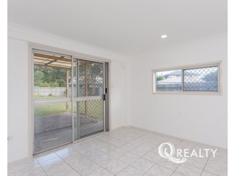 5 Franke Court, Kingston QLD 4114