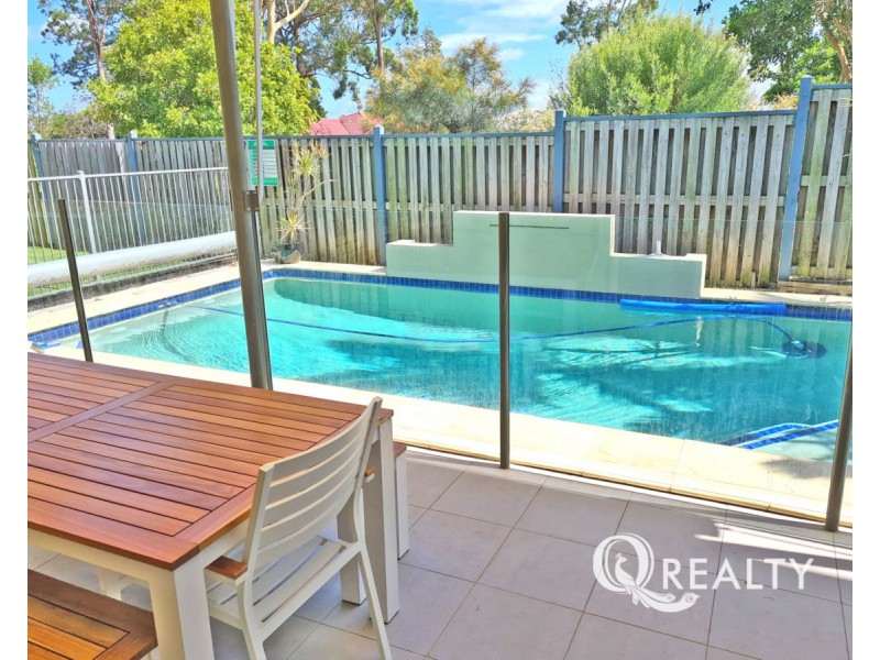 32 Warranilla Street, Parkinson QLD 4115