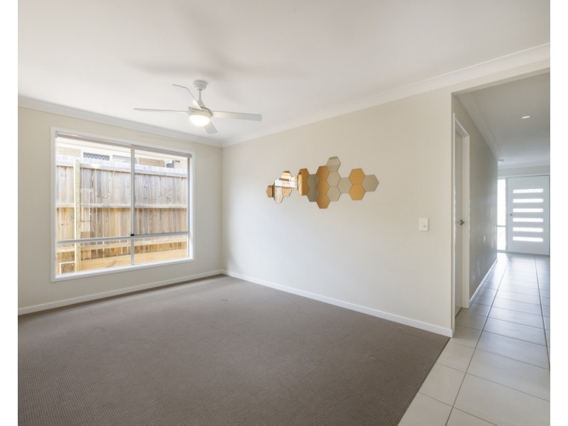 6 Banyan Street, Ellen Grove QLD 4078