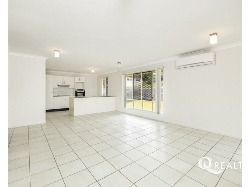 33 Conway Street, Riverview QLD 4303