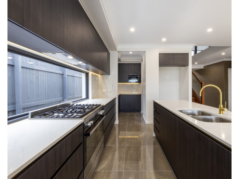 177 Falkland St East Street, Pallara QLD 4110