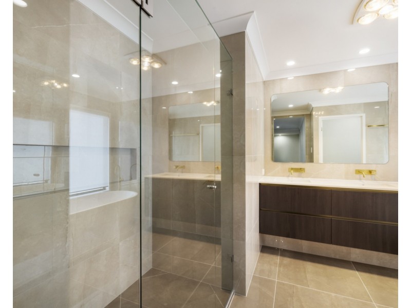 177 Falkland St East Street, Pallara QLD 4110