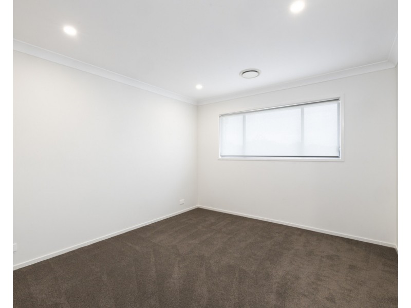 177 Falkland St East Street, Pallara QLD 4110