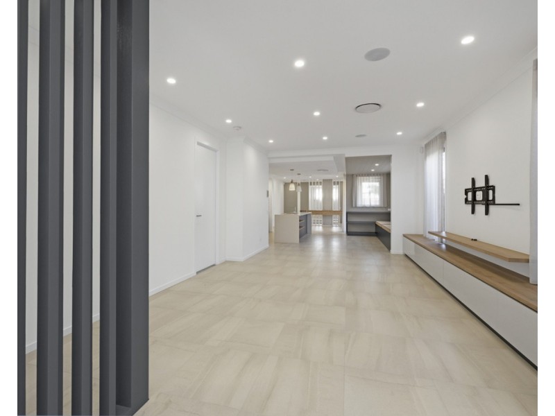 5 Coral Street, Pimpama QLD 4209