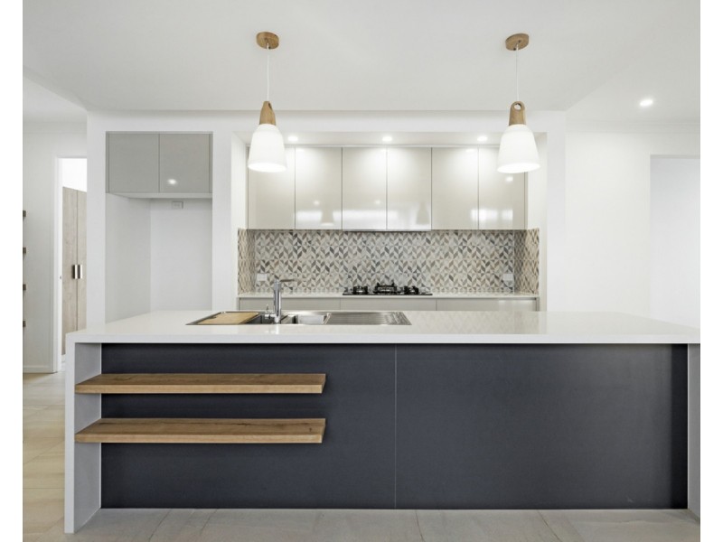 5 Coral Street, Pimpama QLD 4209