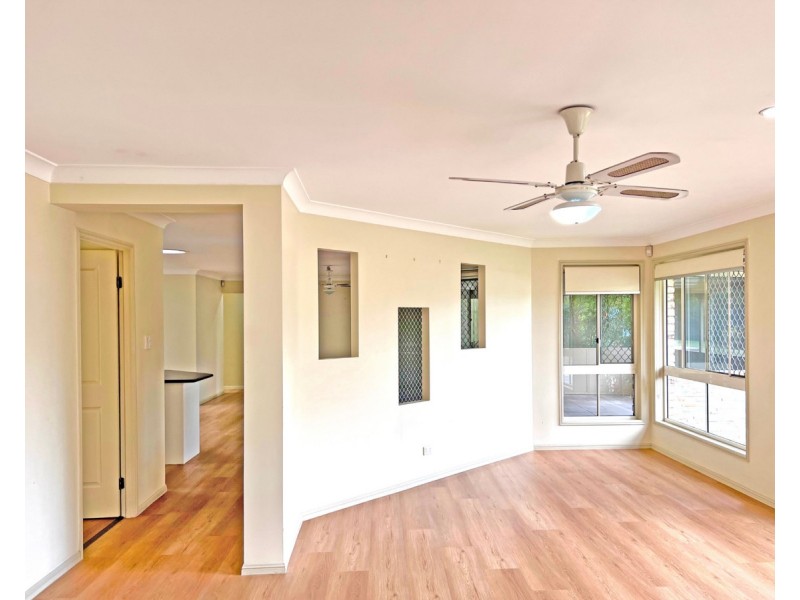 15 Freshwater Circuit, Forest Lake QLD 4078