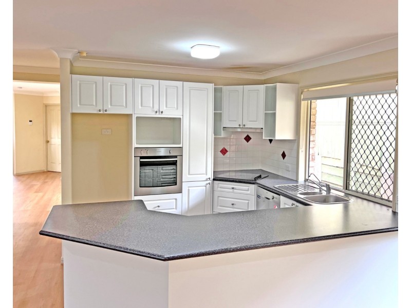 15 Freshwater Circuit, Forest Lake QLD 4078