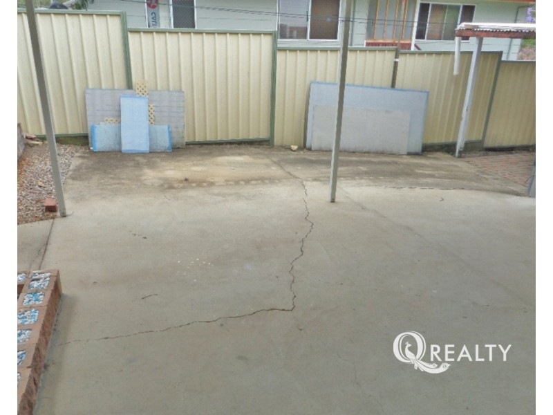 28-30 Hope Street, Kingston QLD 4114