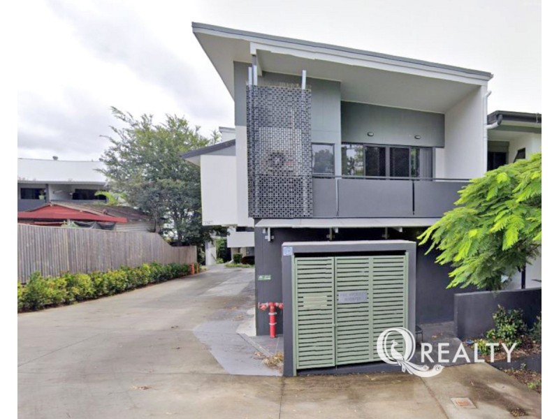 4/30 Jordan Street, Greenslopes QLD 4120
