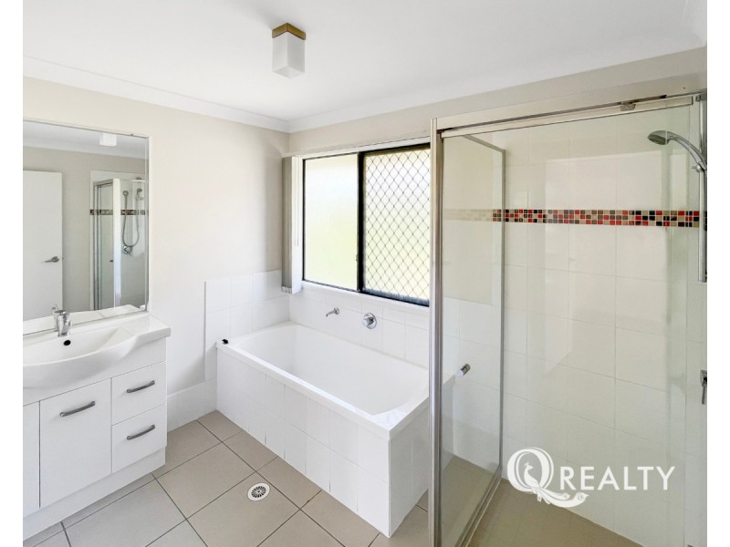 94 High Street, Blackstone QLD 4304