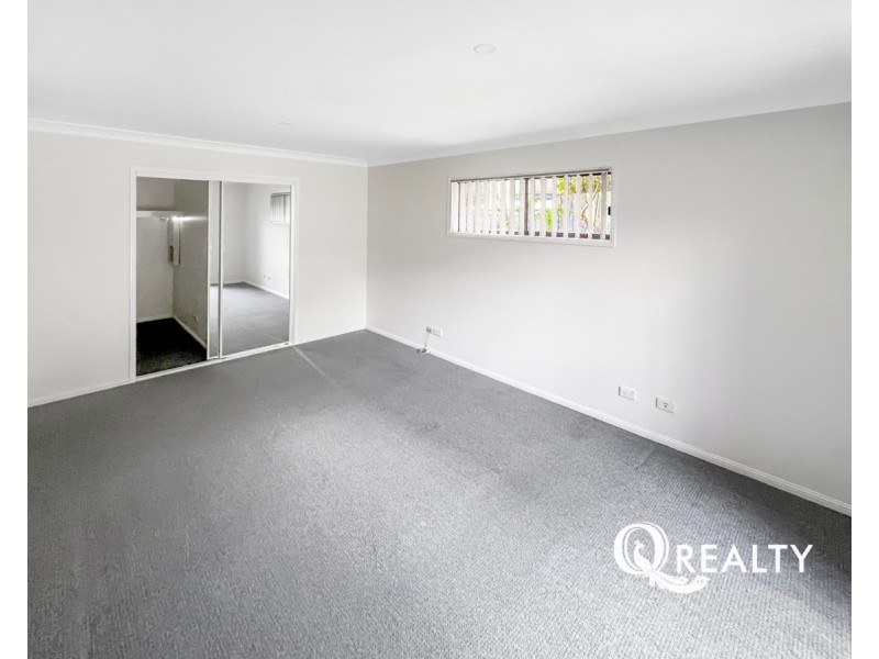 125 Greenways Esplanade, Parkinson QLD 4115