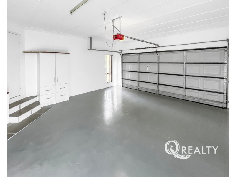 125 Greenways Esplanade, Parkinson QLD 4115